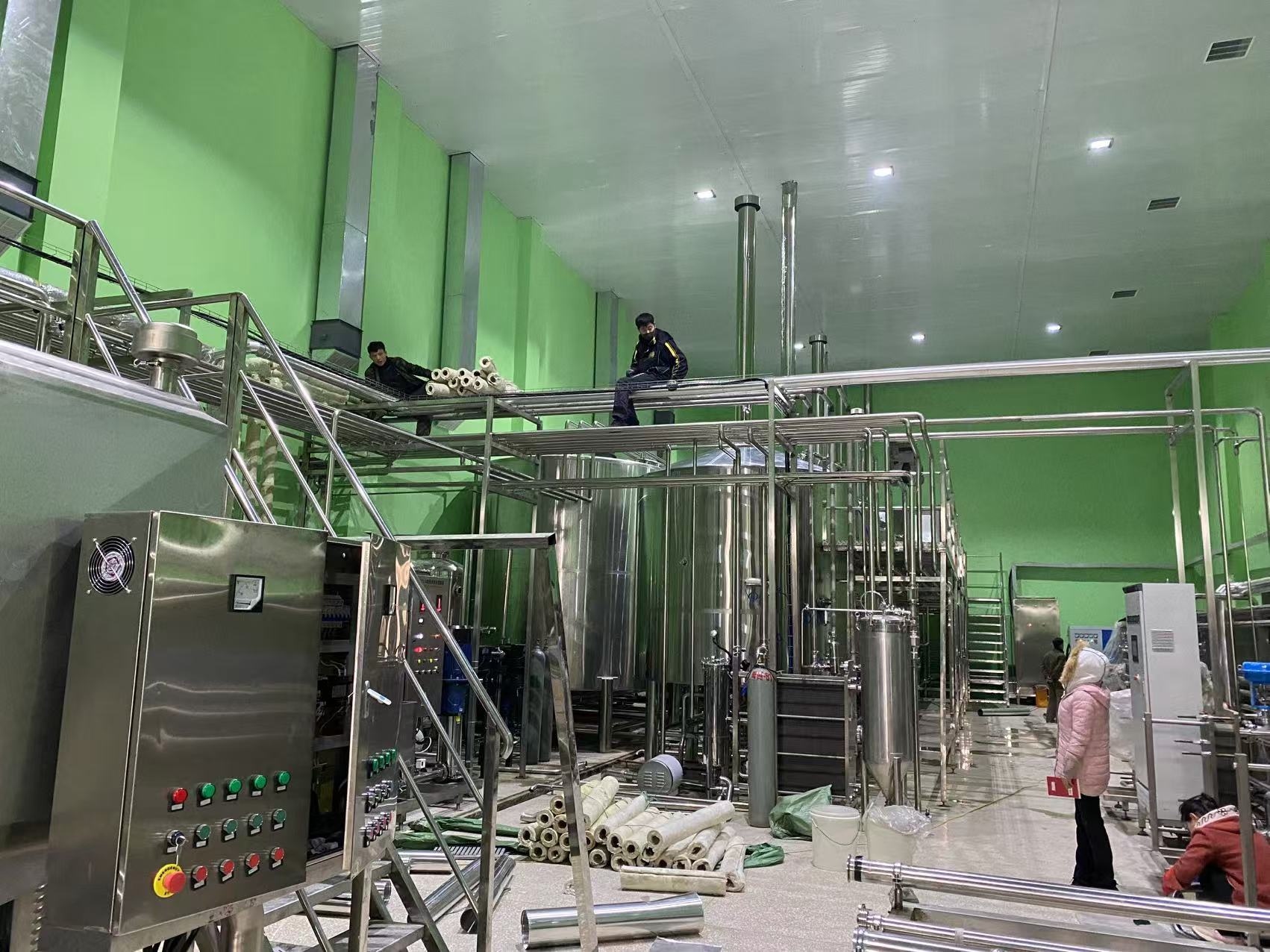 泉州精酿啤酒设备厂—精酿啤酒设备制造：传承工艺与创新科技的交融